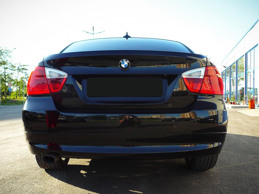  BMW 320d 2007 года  (фото 11 из 15)